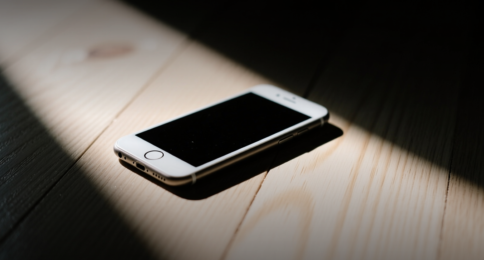 Apple seeks injunction against OpenAI over 400 ex-employee poaching
