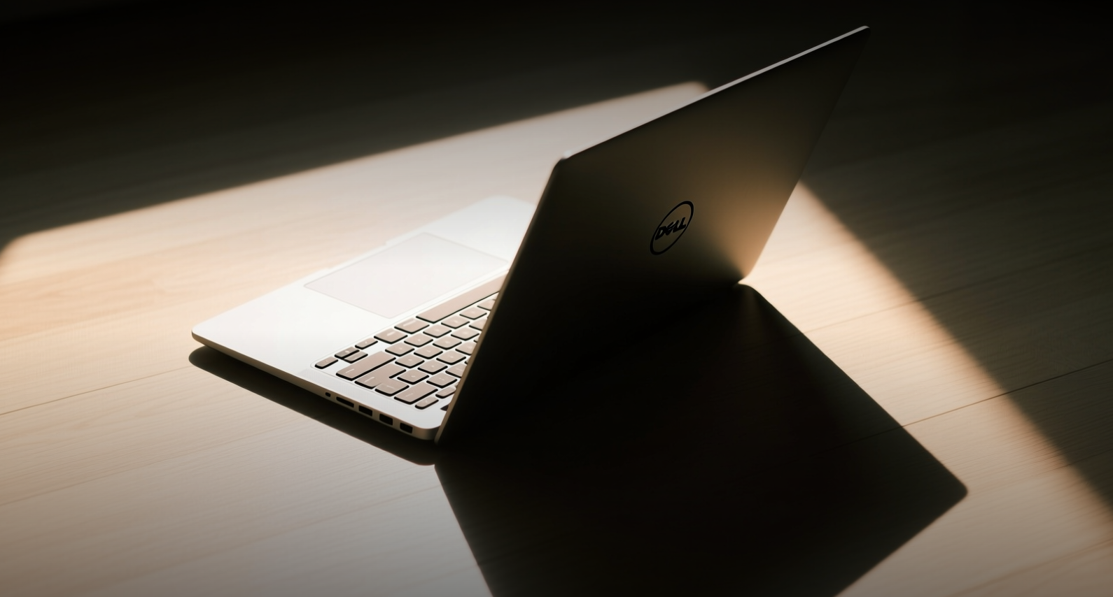 Dell drops 13.5% in biggest single-day decline since April 2025
