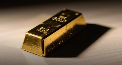 Gold drops toward $4,000 as $100 Brent and 4.70% yields pressure bullion