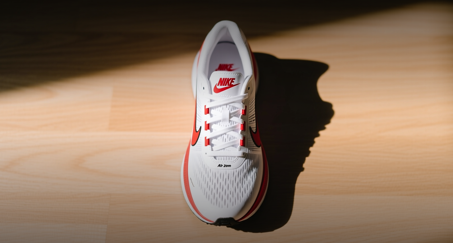 Nike jumps 10% as Asics captures sneakerhead market share