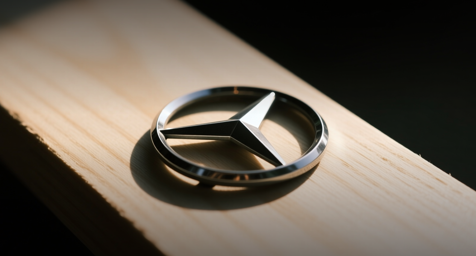 Senate bill with 15% threshold threatens Mercedes-Benz US sales