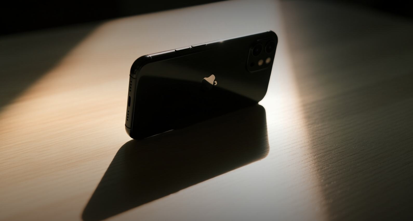 Smartphone shipments hit 13-year low as AI chip crunch raises prices
