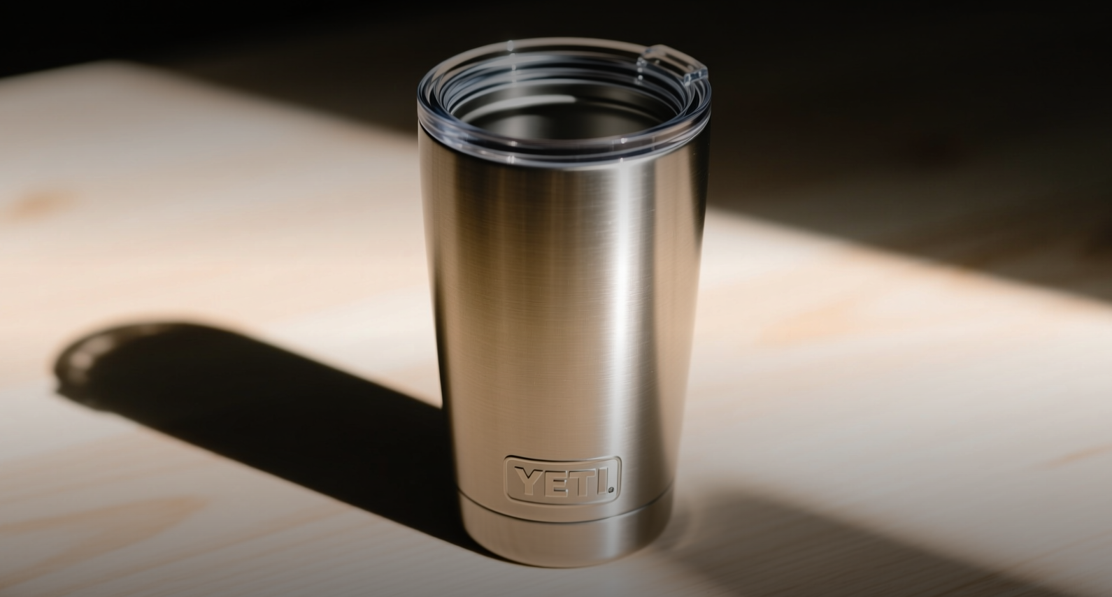 YETI優於Q2預期,上調2026年每股盈餘展望至2.94至3.00美元